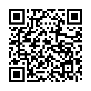 他们自然也被那边的闹出的动静给惊动了二维码生成