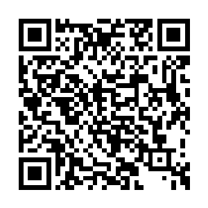 他们自然就希望伍秀韵和宴维的感情迅速的发展二维码生成