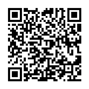 他们虽然不敢像刚才那个研究生一样公开质疑甚至嘲讽夏云杰二维码生成