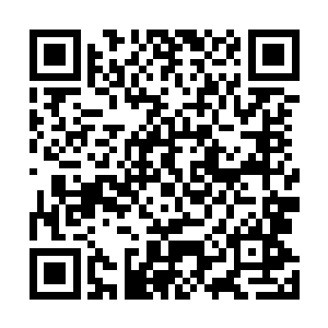 他们诡异的攻击方式也令黑暗教廷的对手感到十分的头疼二维码生成