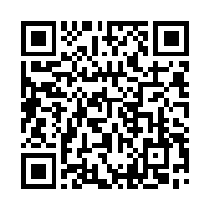 他们还沉浸在那一首震撼人心的情诗当中二维码生成