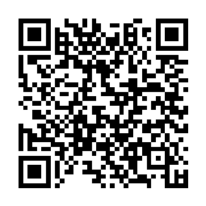 他会用箱子袋子或者其它的什么东西来做一些掩饰二维码生成