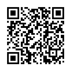 他便一下抓住了正一路急速而来的一个同学二维码生成