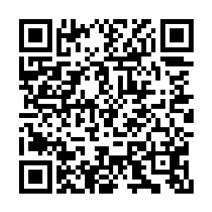 他倒是没有朝着治愈身上的伤势方面的药物来想二维码生成