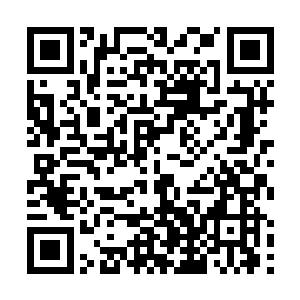 他刚才也不会从那迷宫深处急匆匆的逃出来了……似乎二维码生成