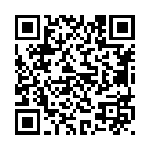 他却似乎一点都没看出我的情绪来二维码生成
