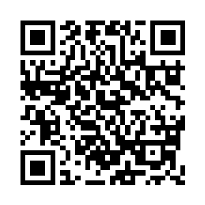 他压根就没注意到包厢里竟然还有一位男士在二维码生成