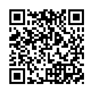 他原先所在的地方缓缓出现一到人影二维码生成