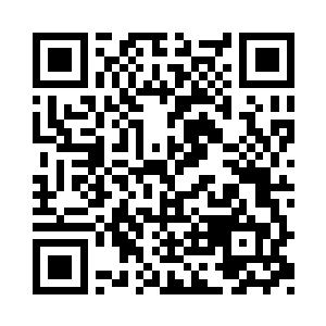 他又抱着庄美凤主动送过来的娇躯吻了一下二维码生成