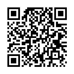 他发现满屋子的叔叔们都是看着她妈咪的二维码生成