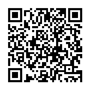 他只带了两千人……对方却不知在这皇城之内藏了多少人二维码生成