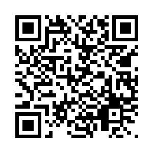 他只是限制住了她们的行动能力而已二维码生成