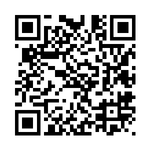 他后面跟着的就是张少华和刘显明二维码生成