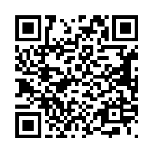 他和他的队员们打扮得像是一群难民二维码生成