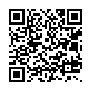 他和另一个负责爆破的队员冲了上去二维码生成