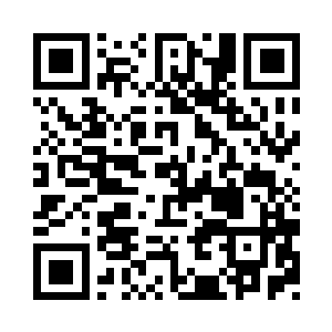 他坐在冬青灌木林边缘的一颗垂云松下二维码生成