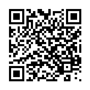 他如果再犹豫的话说不定就会错过机会二维码生成