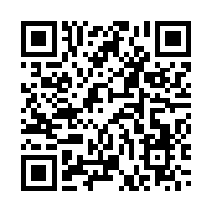 他就可以制造出无数个这样的假眼二维码生成