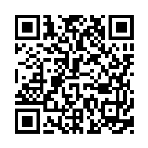 他就祭出了师父在大赛之前送给他的金钟二维码生成