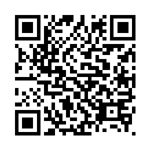 他居然看到了对方微微隆起的胸部二维码生成