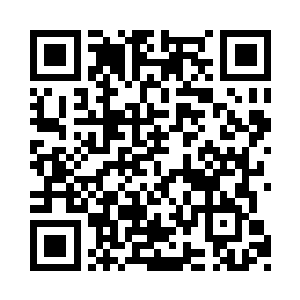 他居然被一个看上去二十多岁的小子给震住了二维码生成