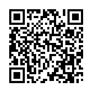 他已经完全融入了钢铁之城的生活了二维码生成