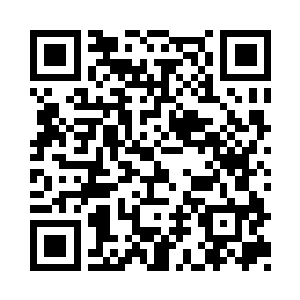 他径直向中央那座金碧辉煌的宫殿疾驰而去二维码生成
