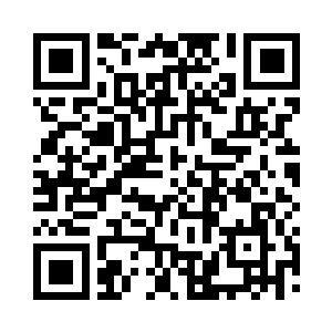 他很幸运地找到了一扇没有完全关闭的气窗二维码生成