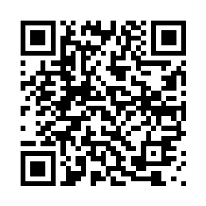 他很绅士的将菜单递到了她的面前二维码生成