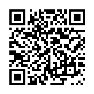 他忍不住偷偷瞄了一眼那垂首而立的项青二维码生成