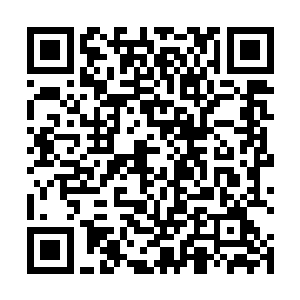 他意外地发现这些人普遍有着远比底层民众更低的底线二维码生成