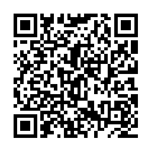 他感受到自己的元神魂魄好似被一团温暖柔和的液体包裹了起来二维码生成