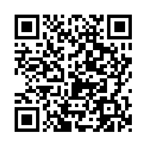 他手中的对讲机中忽然传出一阵急促的声音二维码生成