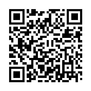 他手中的枪也已经顶在了吉姆的脑袋上二维码生成