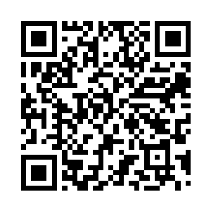 他才不喜欢像这黑白双煞那么骚包呢二维码生成