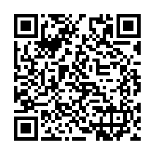 他才猛然感到自己以前好像被李荣叶的表象给骗了二维码生成