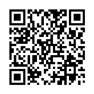 他打算给罗迪和夏小雷一人一份使用二维码生成