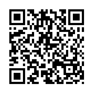 他把一份刚刚打印出来的文件递给了冷轩二维码生成