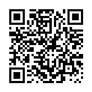 他把自己的全部精力用在了酒吧的经营上二维码生成