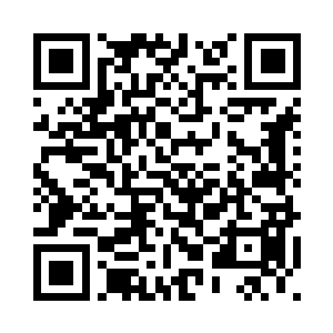 他抬眼打量钟池春和闻春意的神情二维码生成