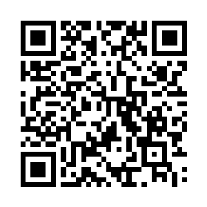 他抬眼间看到那不远不近的金属飞船二维码生成