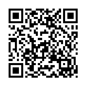 他抱着彻底酥软如泥的林梦寒来到了客厅里二维码生成