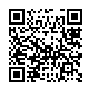 他拿过了一旁的茶水浅酌了一口道二维码生成