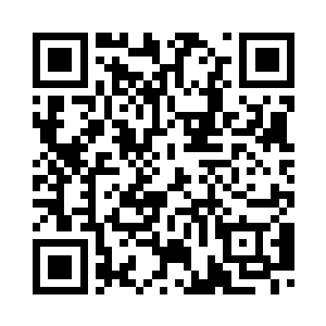 他挥手凝聚出一件全新的长袍披上二维码生成