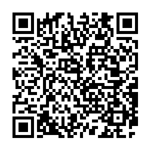 他根本就不知道他的成功靠的其实完全是靠的哈特曼先生的暗中帮助二维码生成
