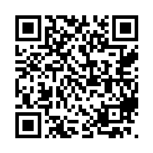 他爆射出去的那记掌印被定格在半空中二维码生成