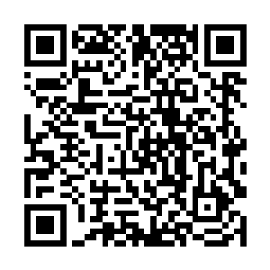他现在心里满满的想着的都是关于母妃白贵妃的事情二维码生成