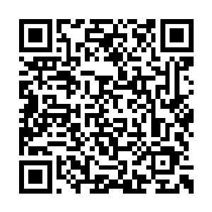 他现在最重要的是将澹台凌月光明正大的接回来二维码生成