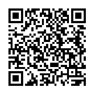 他琢磨着这可能是因为自己是第一个对她比较好的人二维码生成