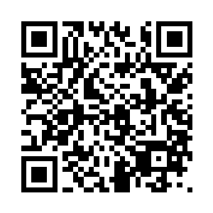 他甚至听到了后者咀嚼自己骨头发出的声响二维码生成